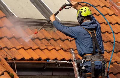 Démoussage et hydrofuge de toiture à Barfleur